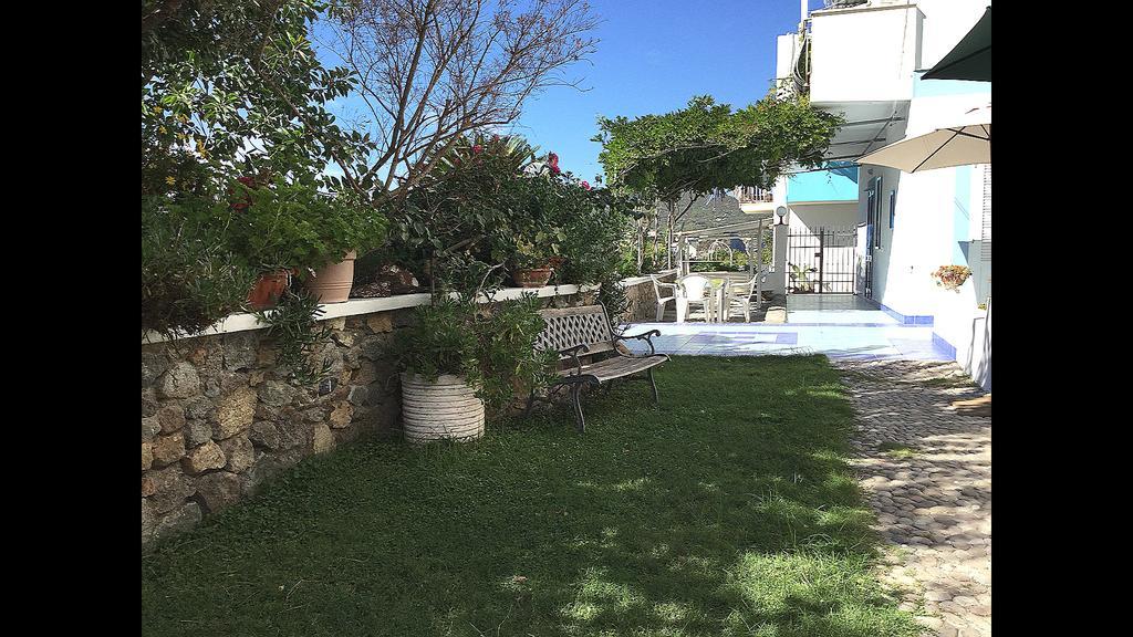 Casa Acqua Marina Ponzaアパートメント エクステリア 写真