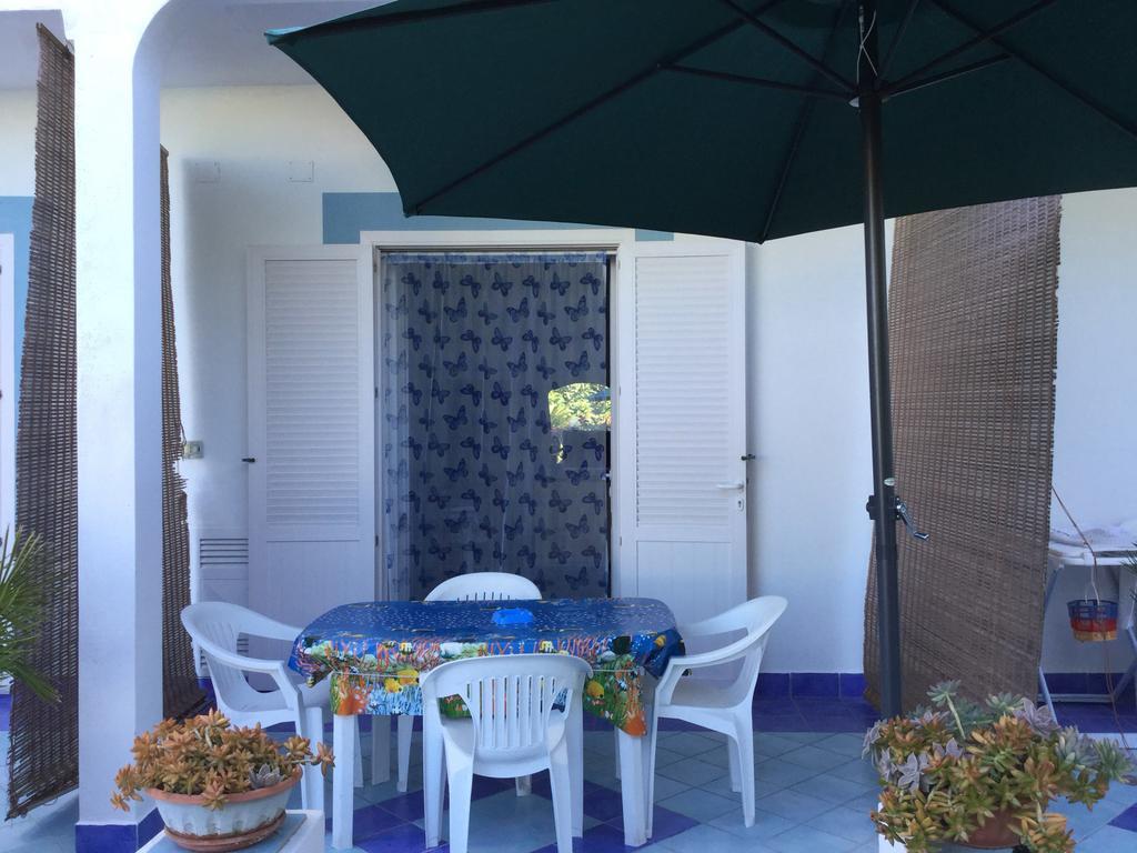 Casa Acqua Marina Ponzaアパートメント エクステリア 写真